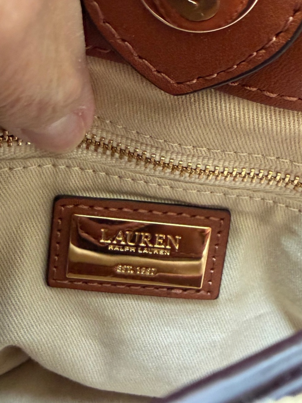 Like New Lauren Ralph Lauren Large Andie Raffia Drawstring Bag - Picture 9 of 11
